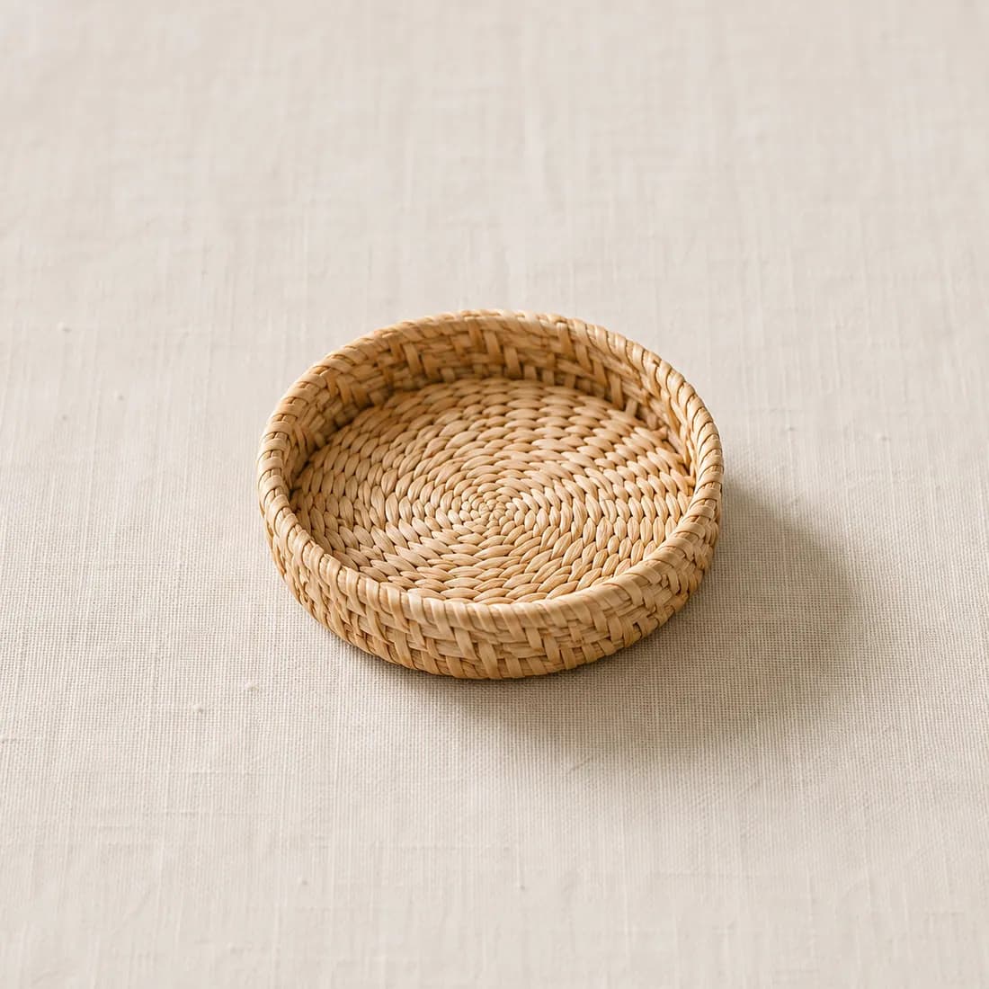 Jewellery Tray Ø15 — Raffia — Raffia weave, shown empty on a plain background